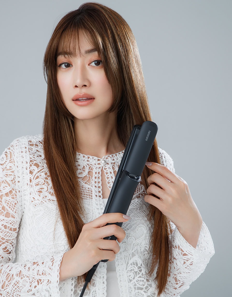 【ヨンアも実感！】高浸透ナノイーで圧倒的ツヤ髪へ！ パナソニック最高峰のストレートアイロン ナノケア