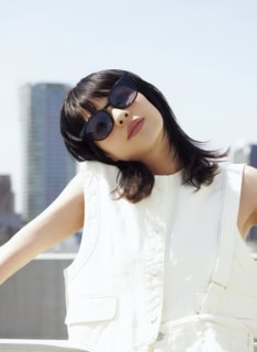 ベスト¥30,800、パンツ¥33,000（共にサージ／全てショールーム セッション）