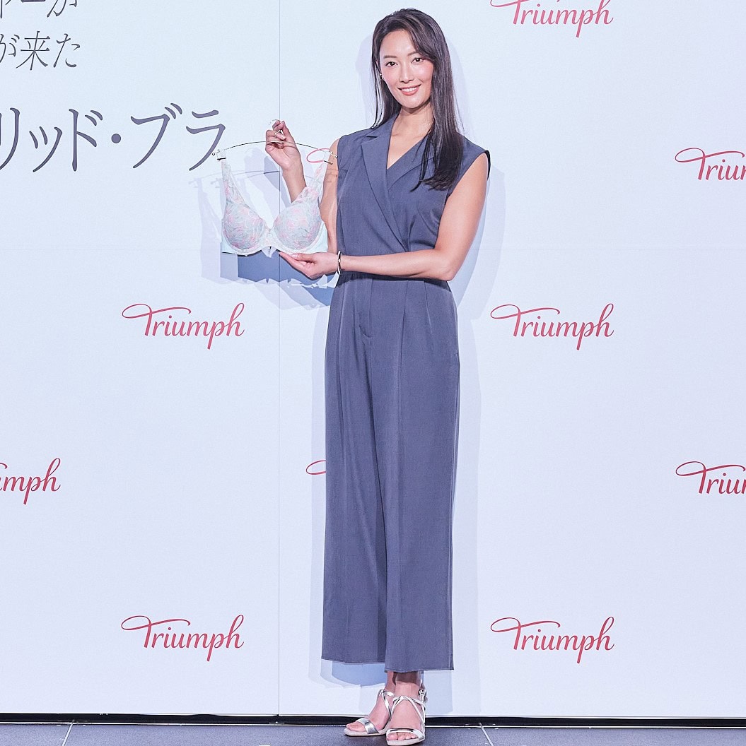 トリンプ新アンバサダーに菜々緒さんが就任！ ワイヤーでもノン