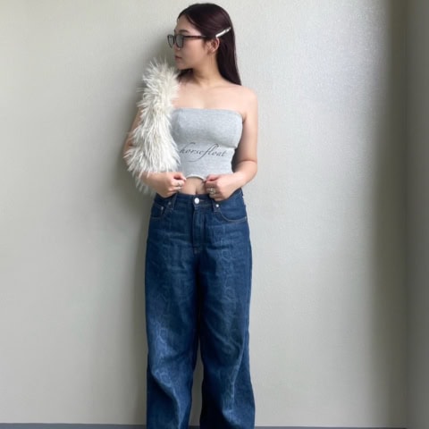 【おしゃれスナップ】主役級のシルバーヘアアクセでデニムスタイルをもっと素敵に｜山崎槙子さん