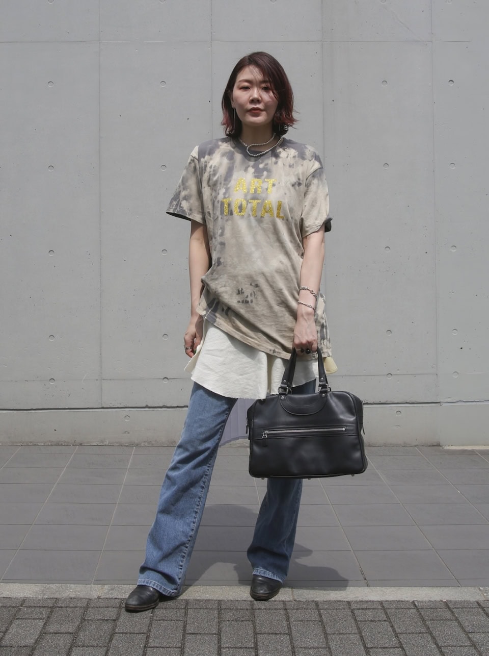 【40代スナップ】デニムスタイルをより今っぽく！「タイダイTシャツ」が優秀でした｜武井万純さん
