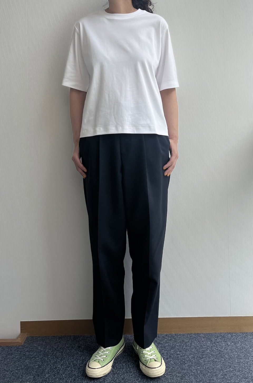 【無印良品】のTシャツ全8モデルを40代ライターが試着＆徹底解説【すべて2,990円以下】