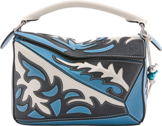 バッグ＜パズル10 カウボーイ リエディション＞［H16.5×W24×D10.5cm］¥902,000（ロエベ／ロエベ ジャパン クライアントサービス）