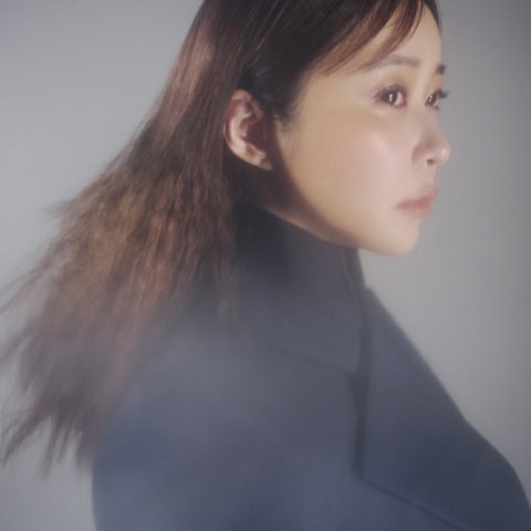 「可愛い」から「綺麗」へ進化する指原莉乃さんをマックイーンで表現！【スタイリスト長澤実香連載】
