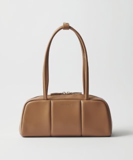 【ADD CULUMN（アドカラム）】バッグ［H14×W30.5×D9.5㎝］¥18,000（ADD CULUMN／アンソロジー）
