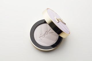 YSL メイクミーブラッシュ パウダー No.69 ラベンダー ラスト ¥8,360（イヴ・サンローラン・ボーテ）