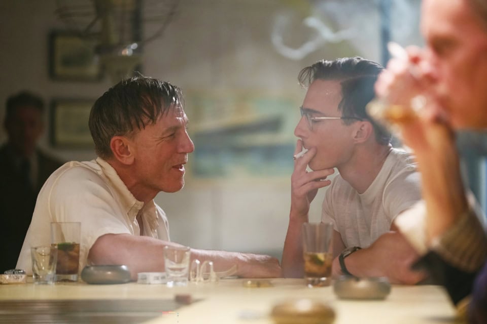 多毛症の女性の『ロザリー』、美青年に恋した中年男の『クィア/QUEER』5月公開の映画が見逃せない!