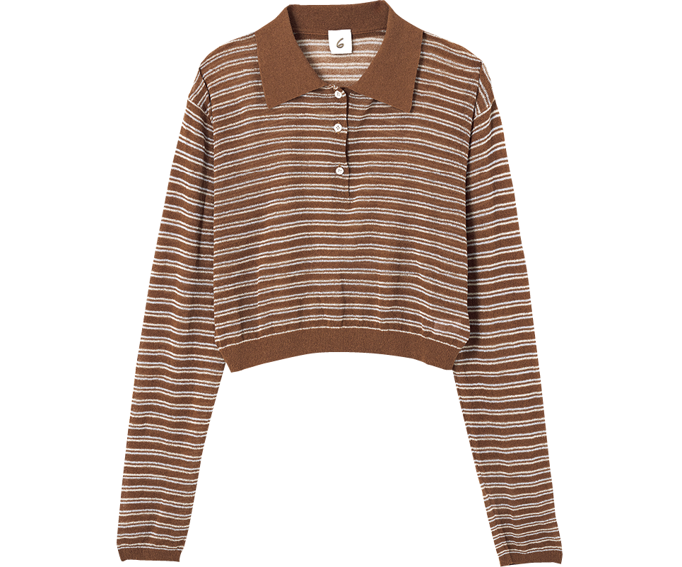 透け感があるので大人っぽく着られる。ポロニット¥18,700（ロク／ロク アオヤマ）