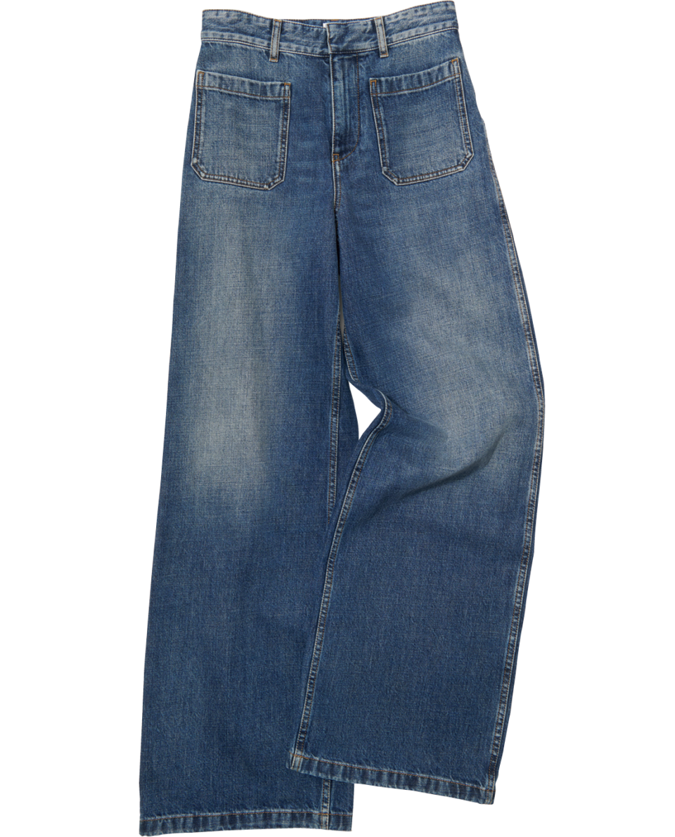 フレアデニム〈Dior 8〉¥230,000（ディオール／クリスチャン ディオール）