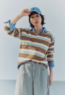 ブルーシャツ¥36,300（エイトン／エイトン青山）、ポロシャツ¥72,600、キャップ¥15,400（共にマディソンブルー／マディソンブルー トーキョー）、ショートパンツ¥48,400※参考価格（6397）、ベルト¥50,500（デアンシェ／共にS＆T）