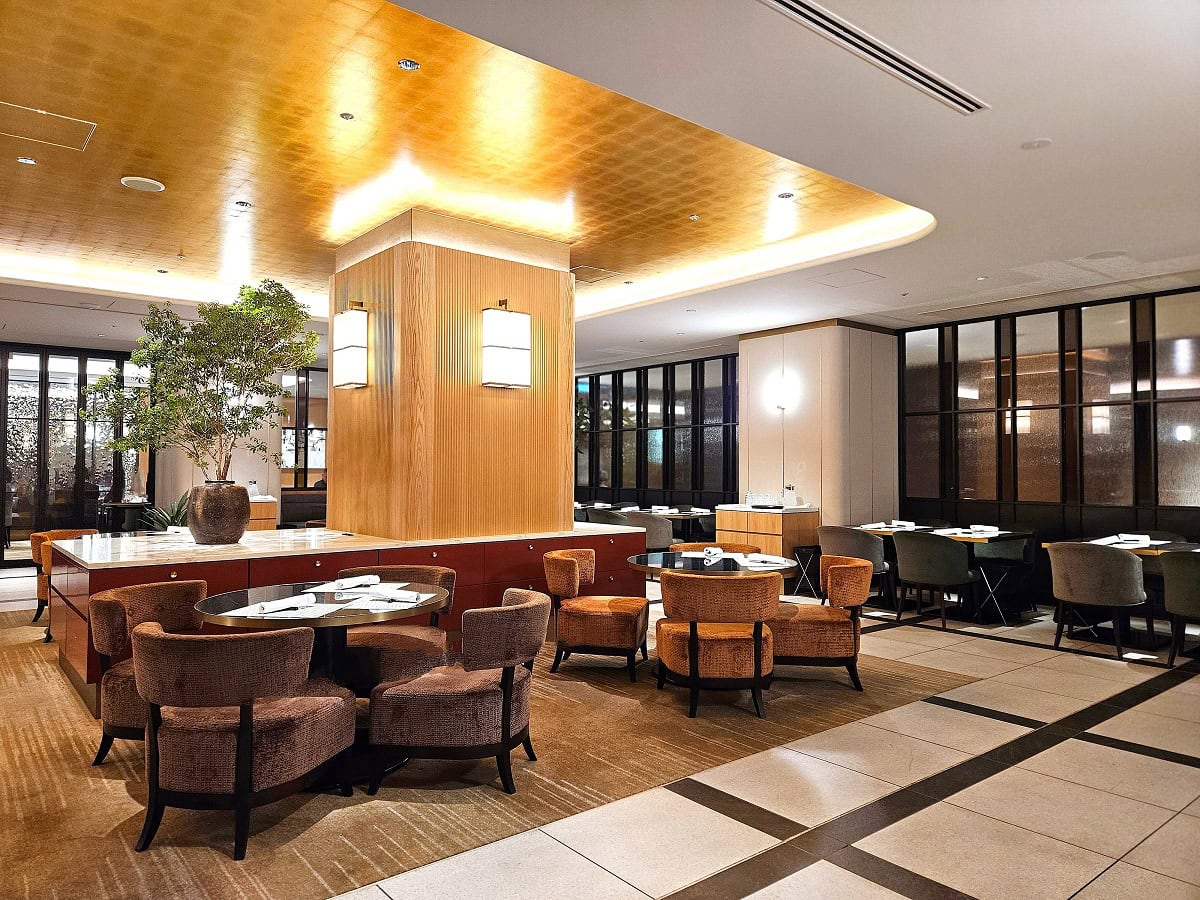 カジュアルな集いからカフェ、家族やビジネスの集いまで、あらゆるニーズに合わせて利用できる「All Day Dining REMONE」