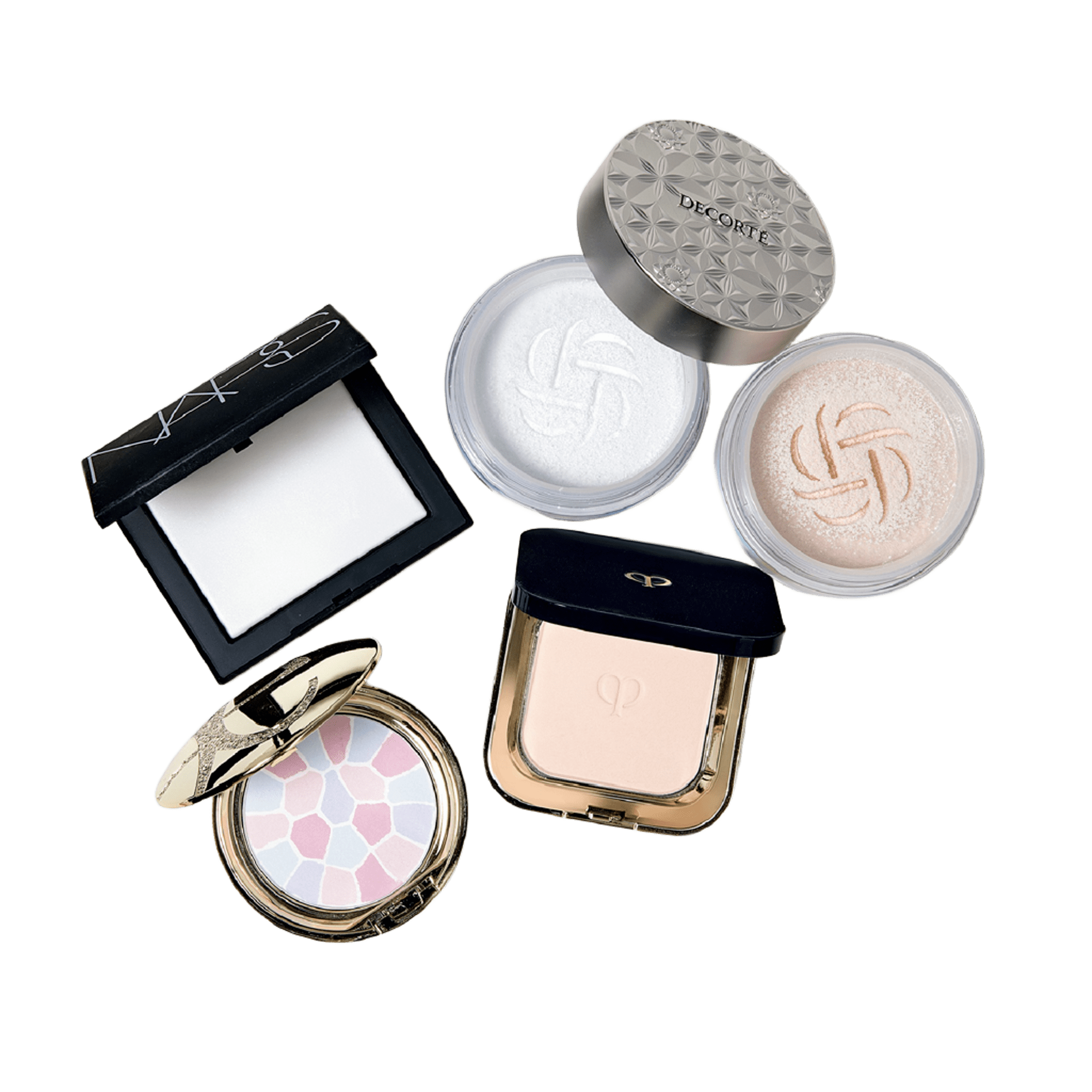 右から：ルース パウダー 00 translusent、07 nude matte snow 各20g 各￥6,050（共にコスメデコルテ）、プードルコンパクトエサンシエルｎ 5g ￥12,100（クレ・ド・ポー ボーテ）、NARS ライトリフレクティングセッティングパウダー プレスト N 5894 CRYSTAL 1 0 g ¥ 6,160（NARS JAPAN）、ラ プードル オートニュアンス Ⅷ 8.8g ￥11,000（エレガンス コスメティックス）