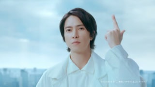 CM「ストレート星からの使者」のひとコマ。