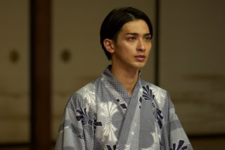 映画『国宝』で上方歌舞伎の名門の御曹司を演じる横浜流星