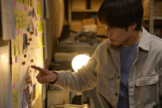 映画『近畿地方のある場所について』赤楚衛二02　©2025「近畿地方のある場所について」製作委員会