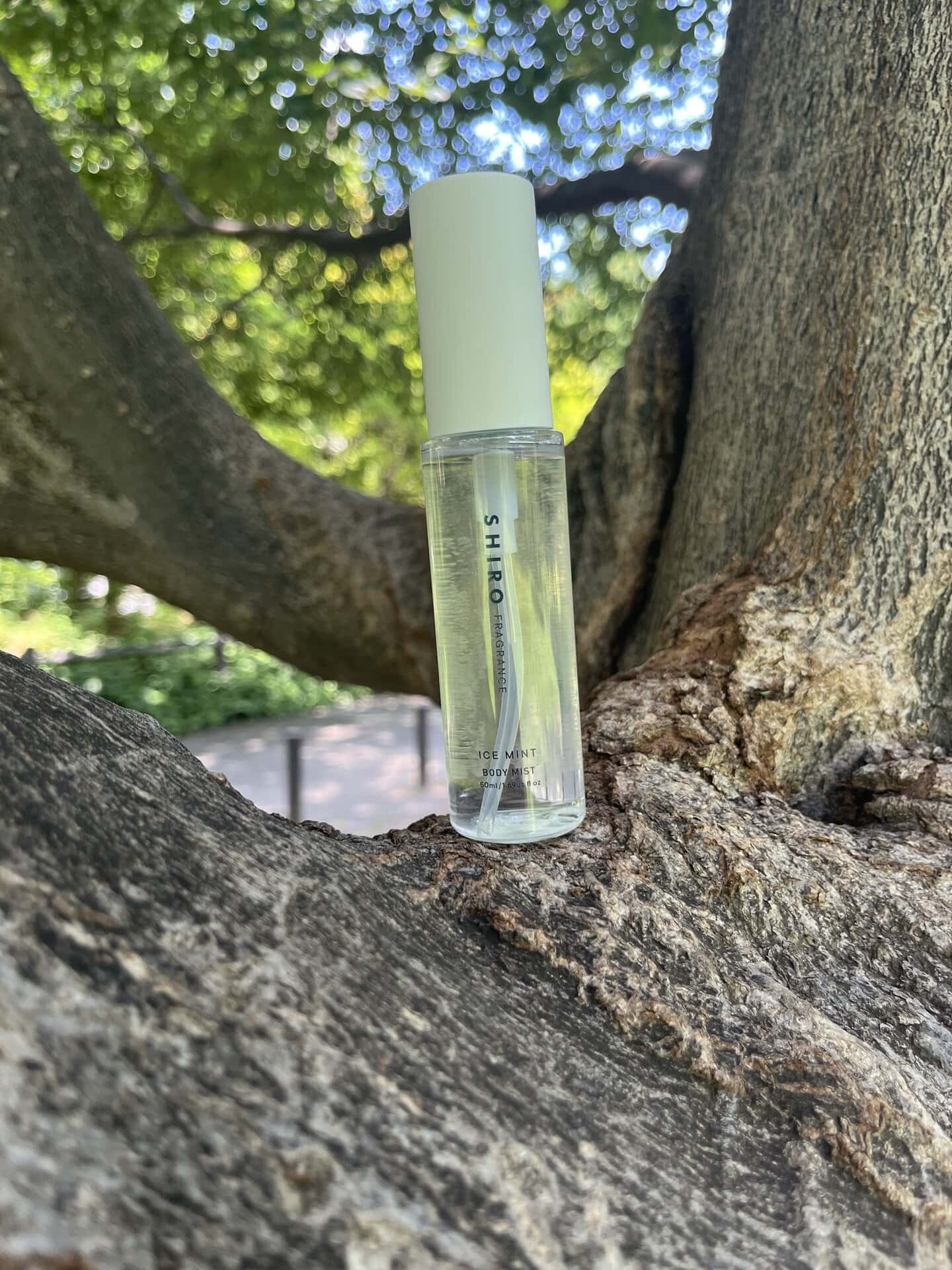 「アイスミント ボディミスト」50ml￥1,980（SHIRO）