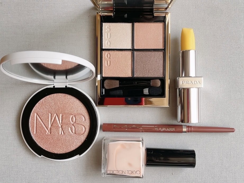 目元や指先から季節先どり♡【PRADA、M・A・C、NARSほか】40代の顔が