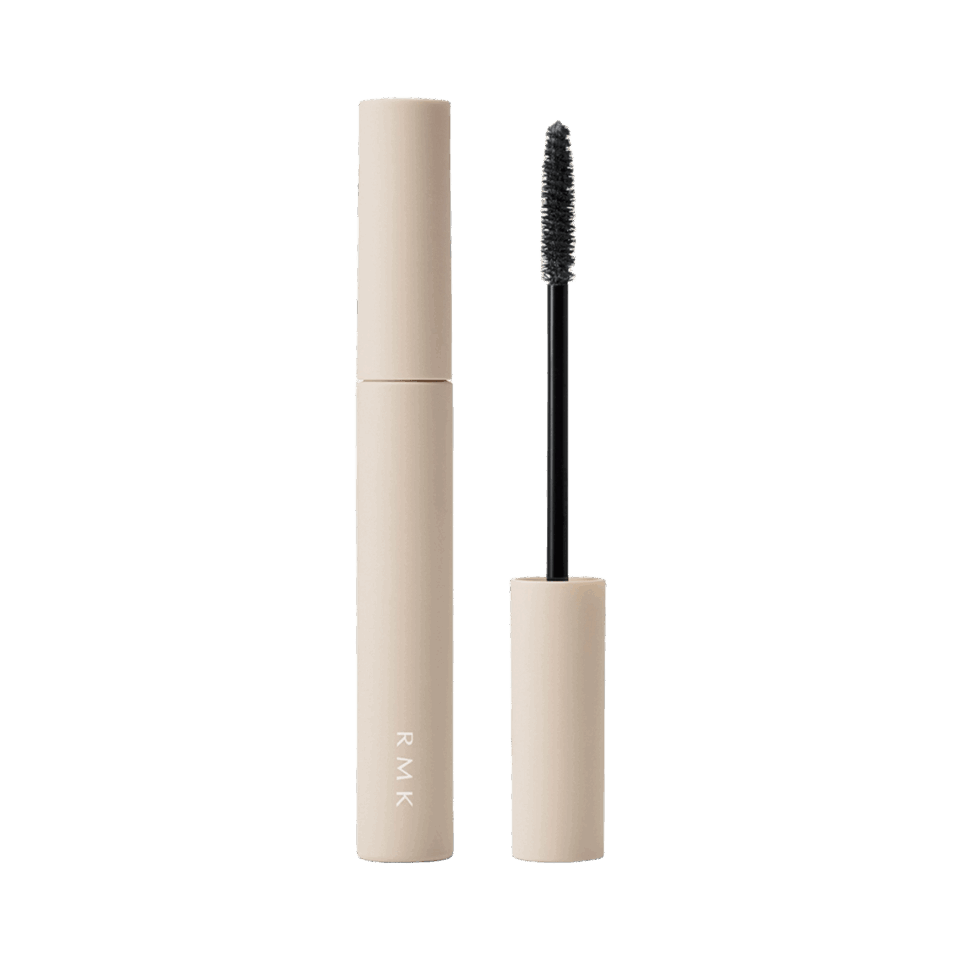 アールエムケー フェザー ウィスプ マスカラ 04 ￥4,180（RMK Division）