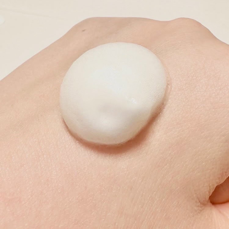 キメの細かいふわふわな泡で潤いをチャージ