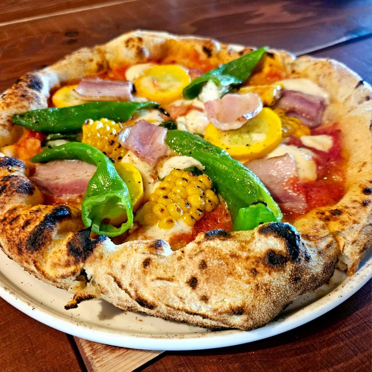 『地場産夏野菜のマルゲリータ』秘境のピザが驚きのうまさだった！