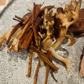 添えられているきのこも激ウマ！