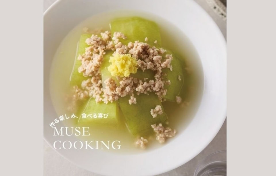 フライパンひとつで完結！煮汁ごと飲み干せる♡「鶏ひき肉と冬瓜の塩煮」のレシピ