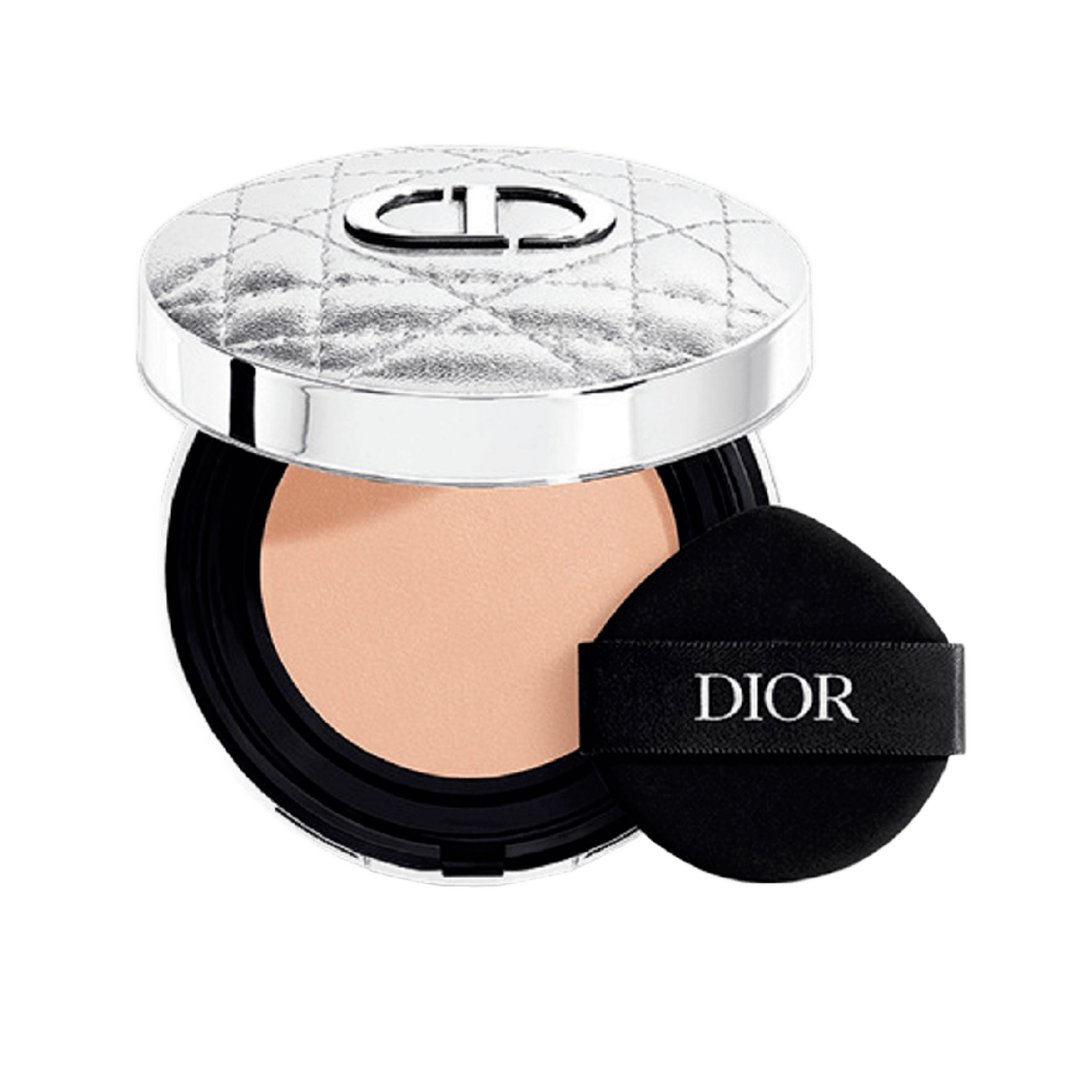 ディオール ディオールスキン フォーエヴァー イドラ グロウ クッション SPF50・PA+++ リフィル 全7色 ￥6,710、同 クッション ケース シルバー カナージュ ￥3,630（パルファン・クリスチャン・ディオール）