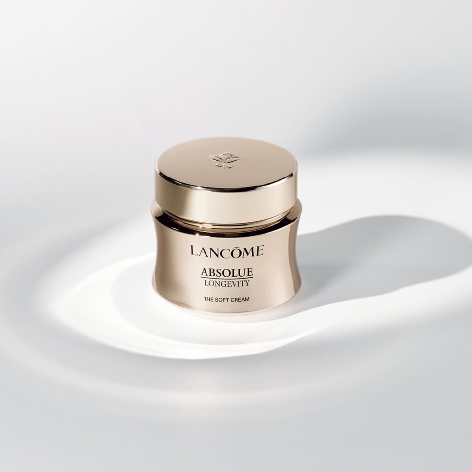 【クリーム・乳液部門3位】LANCÔME アプソリュ ザ ソフトクリーム 60mL ¥48,400（ランコム）