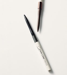 Love Liner クリームフィットペンシルR 極細楕円芯〈アイライナー〉 ブラック、ミディアムブラウン 各¥1,320（msh）
