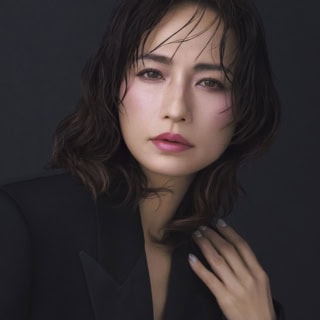 40代にこそ似合う【YSL BEAUTY】上品で存在感のある極上のピンクを頰に、唇に！