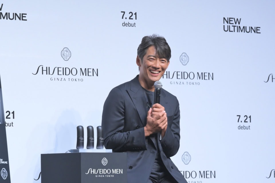 反町隆史が使っている! 資生堂の男性肌向け美容液が新発売「松嶋菜々子と共演のCM第2弾も」