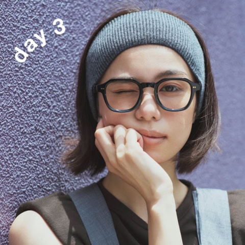40代必見！人気復活のヘアバンドは時短でおしゃれに盛れて小顔見せも叶います【夏の旬顔計画】