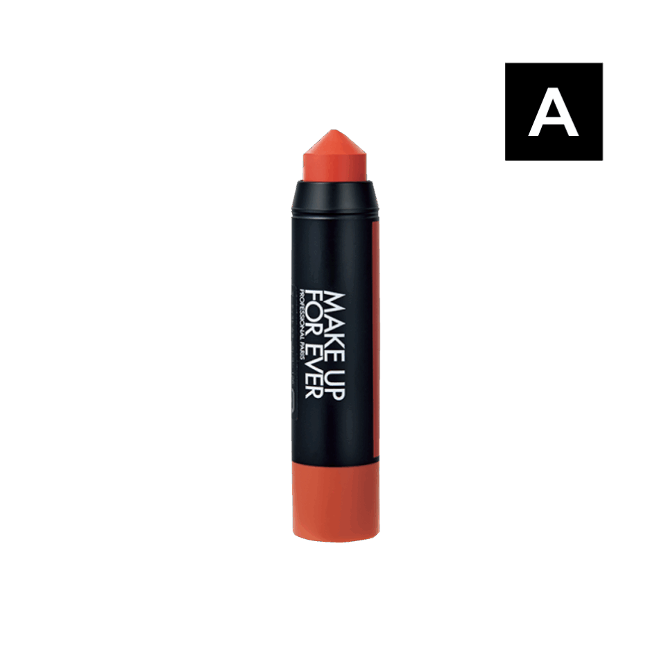 【MAKE UP FOR EVERのマルチスティック】 目元や頰、唇とマルチユースなアイテムは、メイクに幅が生まれるのでミニマルメイクに必携。セミマット質感のコーラルカラーは色づきの程よさも魅力。アーティスト カラークレヨン 126 ¥4,400（メイクアップフォーエバー）