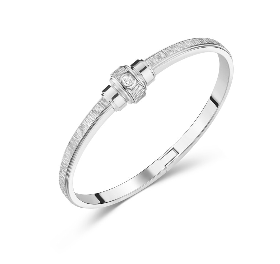 〈ポセション〉ブレスレット[K18WG×DIA]¥1,619,200（ピアジェ／ピアジェ コンタクトセンター）