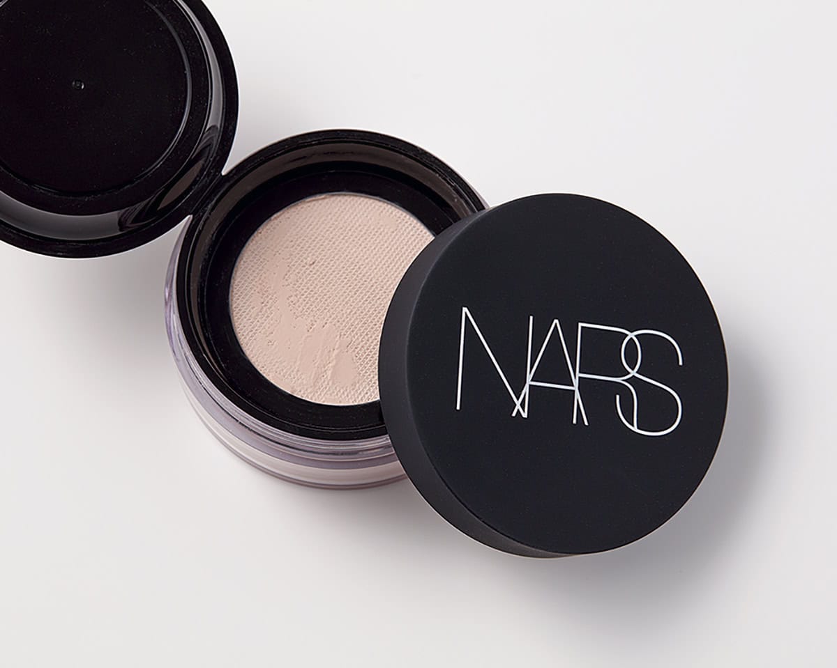 NARS ライトリフレクティング プラズマティックパウダー ルース 04203 ¥6,380（NARS JAPAN・8月8日数量限定発売）
