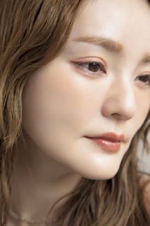 FATUITEディレクター　藤井明子さんのメイク