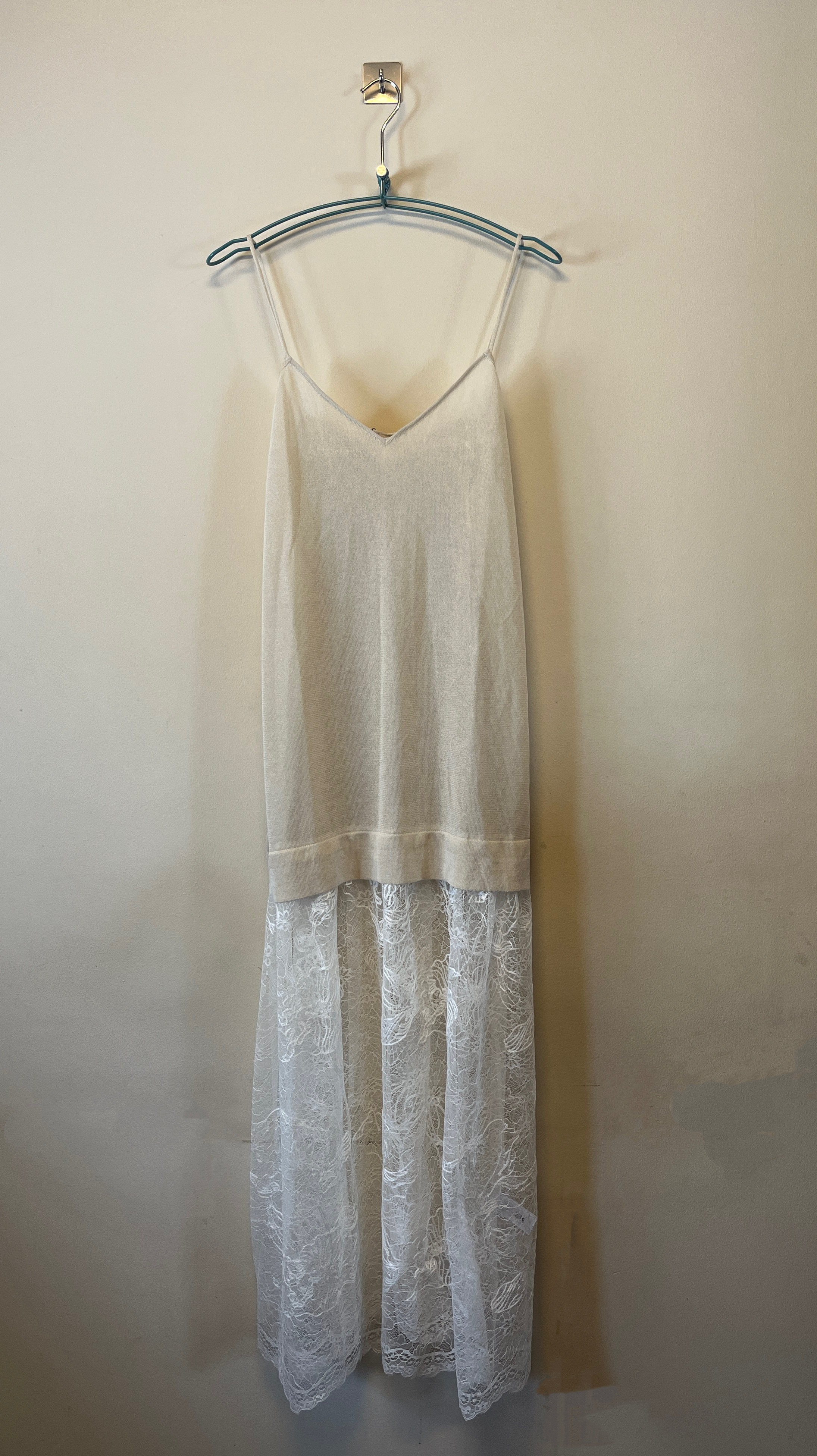￥10,990（ZARA）