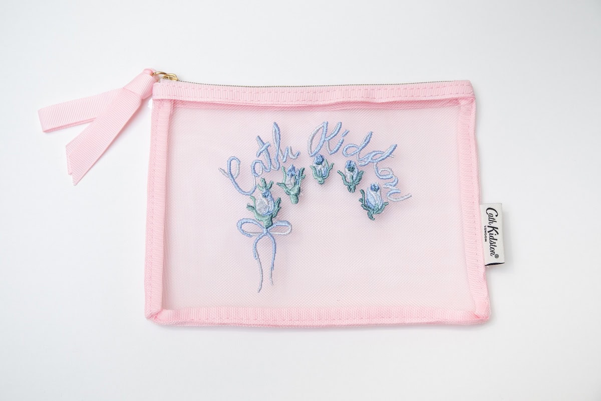 ポーチつきプランなら、人気のメッシュポーチRibbon Floralの本コラボ限定カラーがセットに