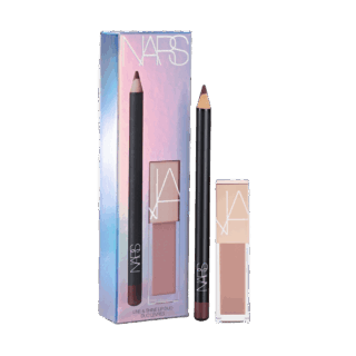 NARS ライン シャイン リップ デュオ 05083￥4,510※2025年10月24日オンライン限定発売【セット内容】左から：プレシジョンリップライナー 9098[既存色・現品サイズ]、アフターグロー リップシャイン 02473[既存色・ミニサイズ（ 3.7mL）]