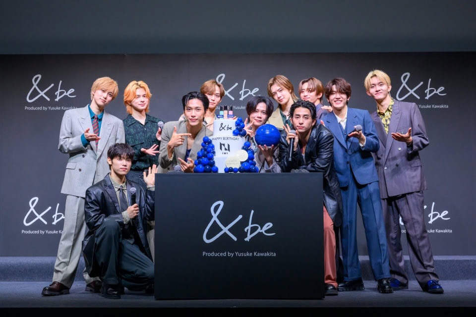 INIがアンドビーの発表会に登場! 新UVプライマーは「自然なツヤ感が1日中続く」
