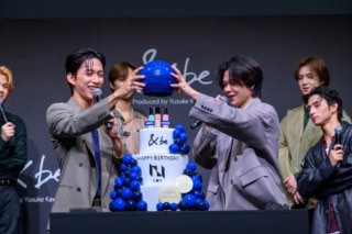 誕生日サプライズを受ける藤牧さんと池﨑さん