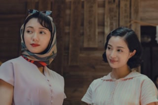 佐知子（二階堂ふみさん）と悦子（広瀬すずさん）