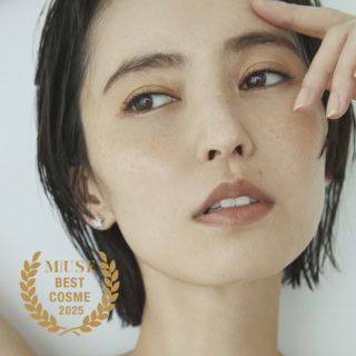 厚塗りせずクマやシミを隠しきるRMKが1位！ 2025上半期ベストコスメ【コンシーラー・パウダー部門】