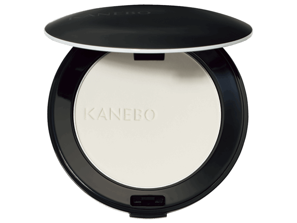 【コンシーラー・パウダー部門2位】KANEBO クリスタライズドフィックスパウダー 8.5g ¥7,150（カネボウインターナショナル Div.）