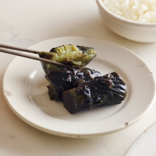 料理研究家、大庭英子さんの『なすのおかか煮』