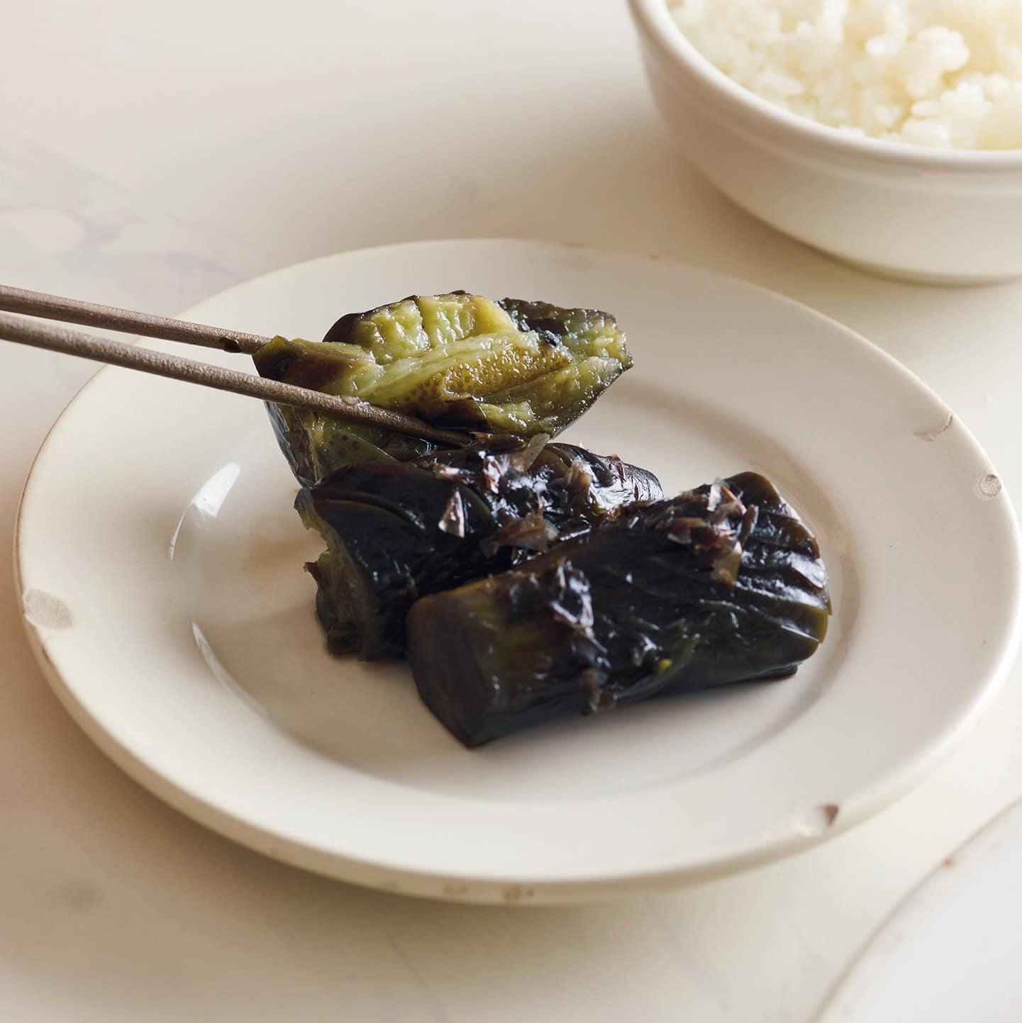 料理研究家、大庭英子さんの『なすのおかか煮』