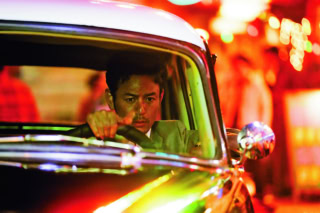監督：大友啓史／原作：真藤順丈／出演：妻夫木聡、広瀬すず、窪田正孝、永山瑛太、塚本晋也、中村蒼、尚玄、ピエール瀧　ほか／配給：東映、ソニー・ピクチャーズ エンタテインメント／公開：9月19日より、TOHOシネマズ 日比谷ほか全国順次ロードショー © 真藤順丈／講談社　© 2025「宝島」製作委員会