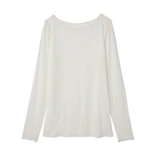 ホワイトトップス¥25,300（GABRIELLE PECO）