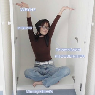 デニム＆白いベルトにハマってます。ベルトはフィービーファイロで一目惚れ。