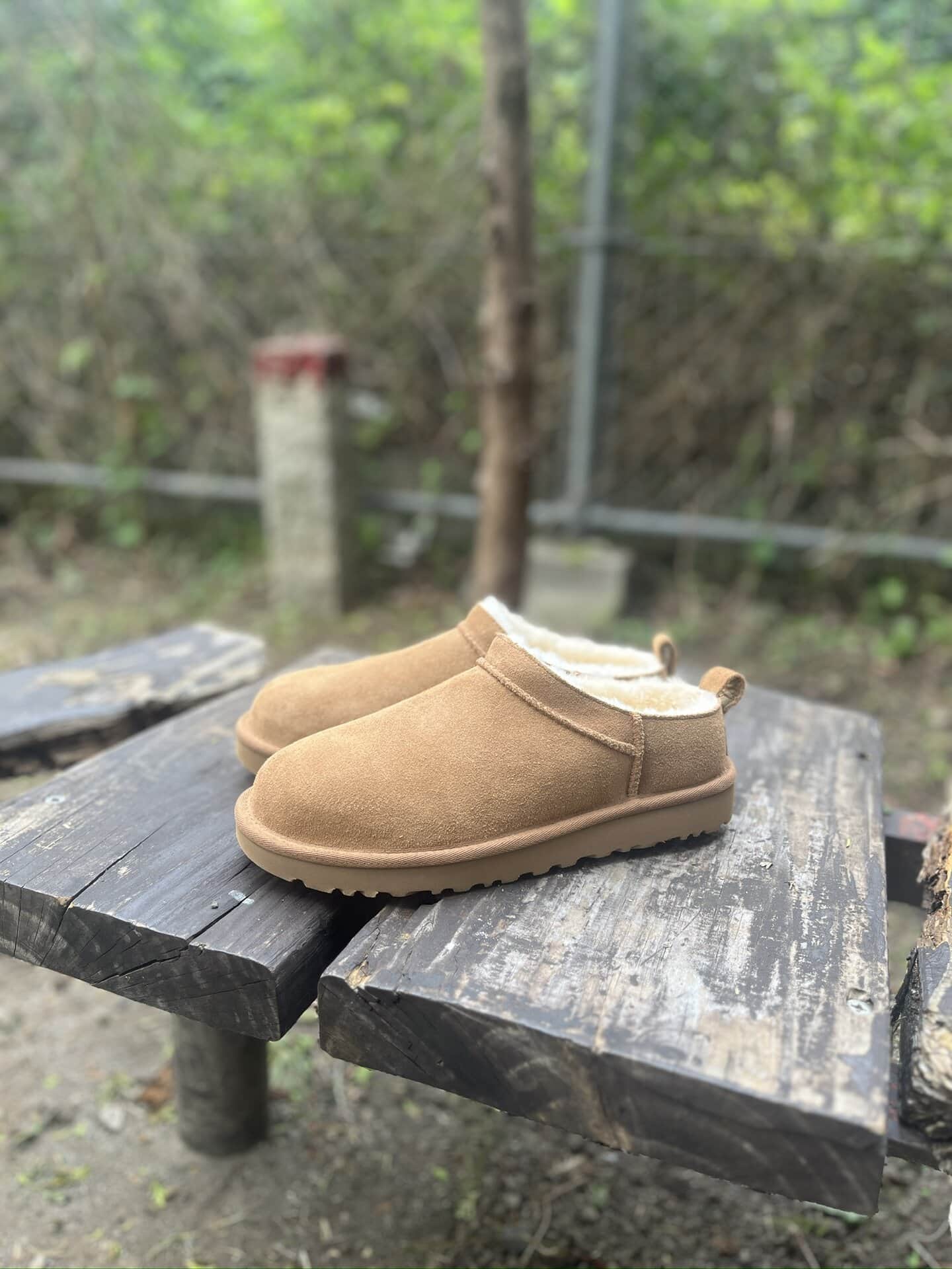 「W CLASSIC MICRO」￥24,200（アグ）